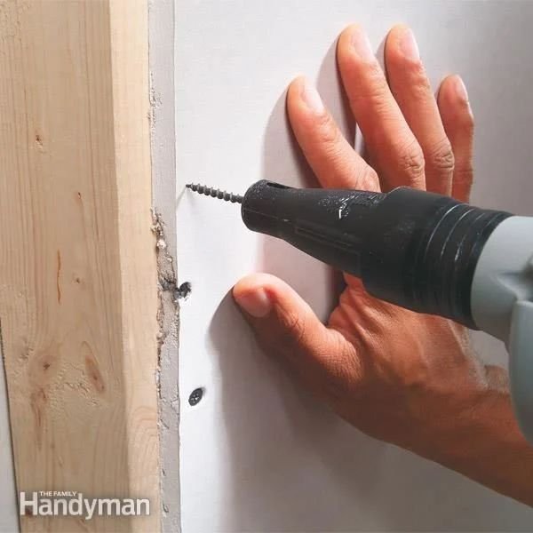 Dry-Lining Fixing – Level 2
